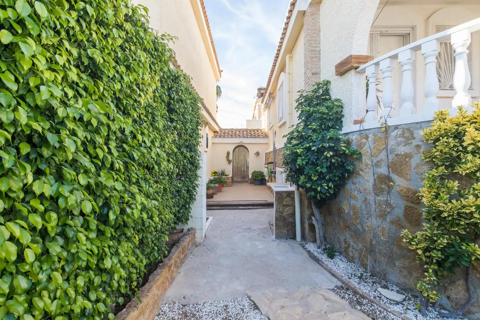 Casa amb jardí en venda a Calle GARCILASO DE LA VEGA, imagen 8