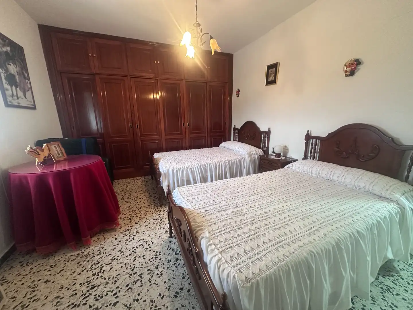 Dormitori de Finca rústica en venda en Alcaucín amb Jardí privat, Terrassa i Moblat