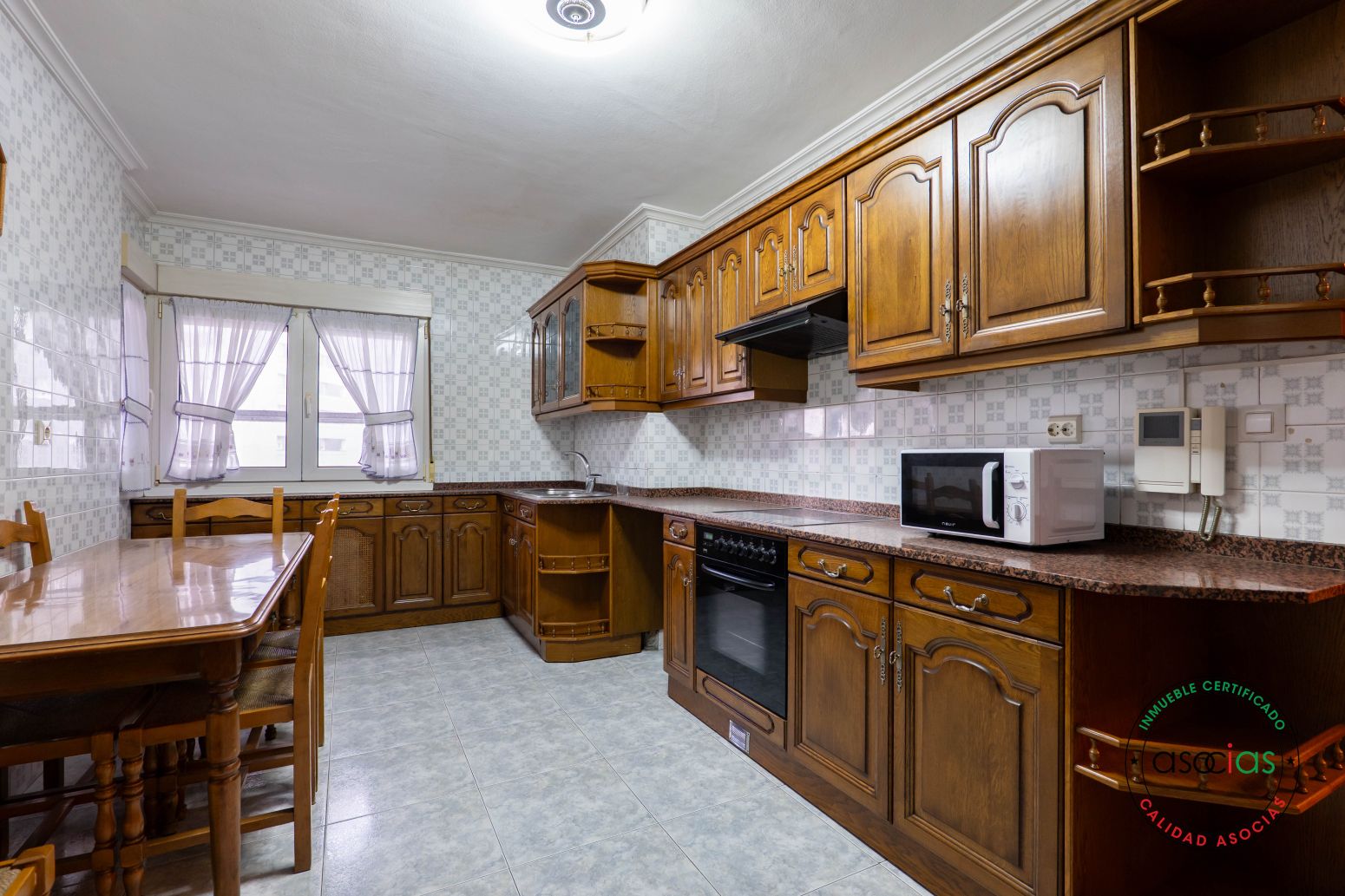 Kitchen of Flat for sale in Gijón   with Heating and Parquet flooring