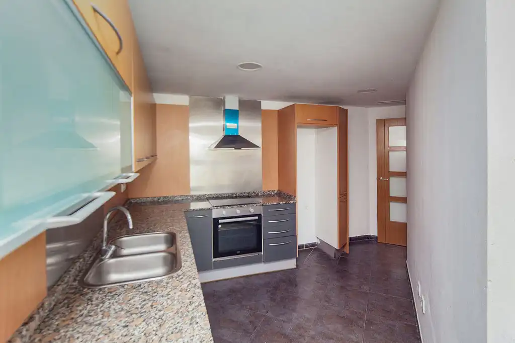 Cocina de Apartamento en venta en Valencia
