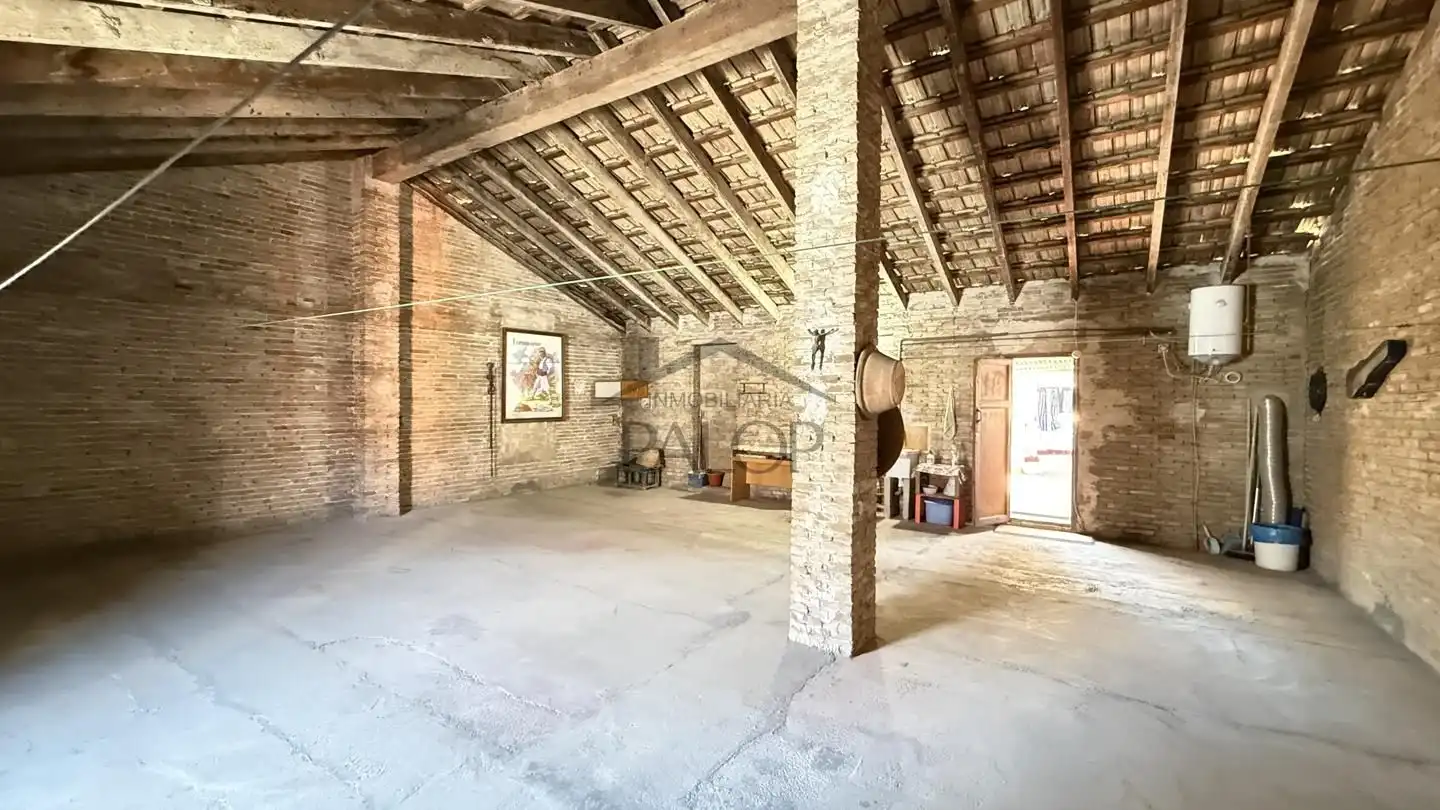 Piso en venta en Carcaixent con Terraza y Balcón