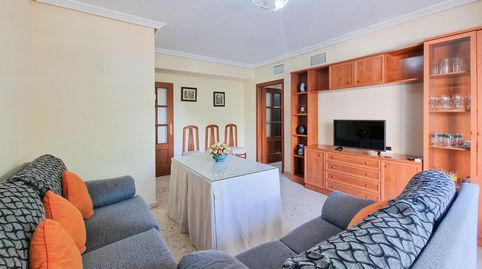 Foto 2 de Apartamento de alquiler en Plaza Virgen de la Victoria, Maria Auxiliadora - Barriada de Llera, Badajoz Capital