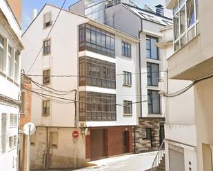 Vista exterior de Casa o xalet en venda en Burela amb Terrassa i Balcó