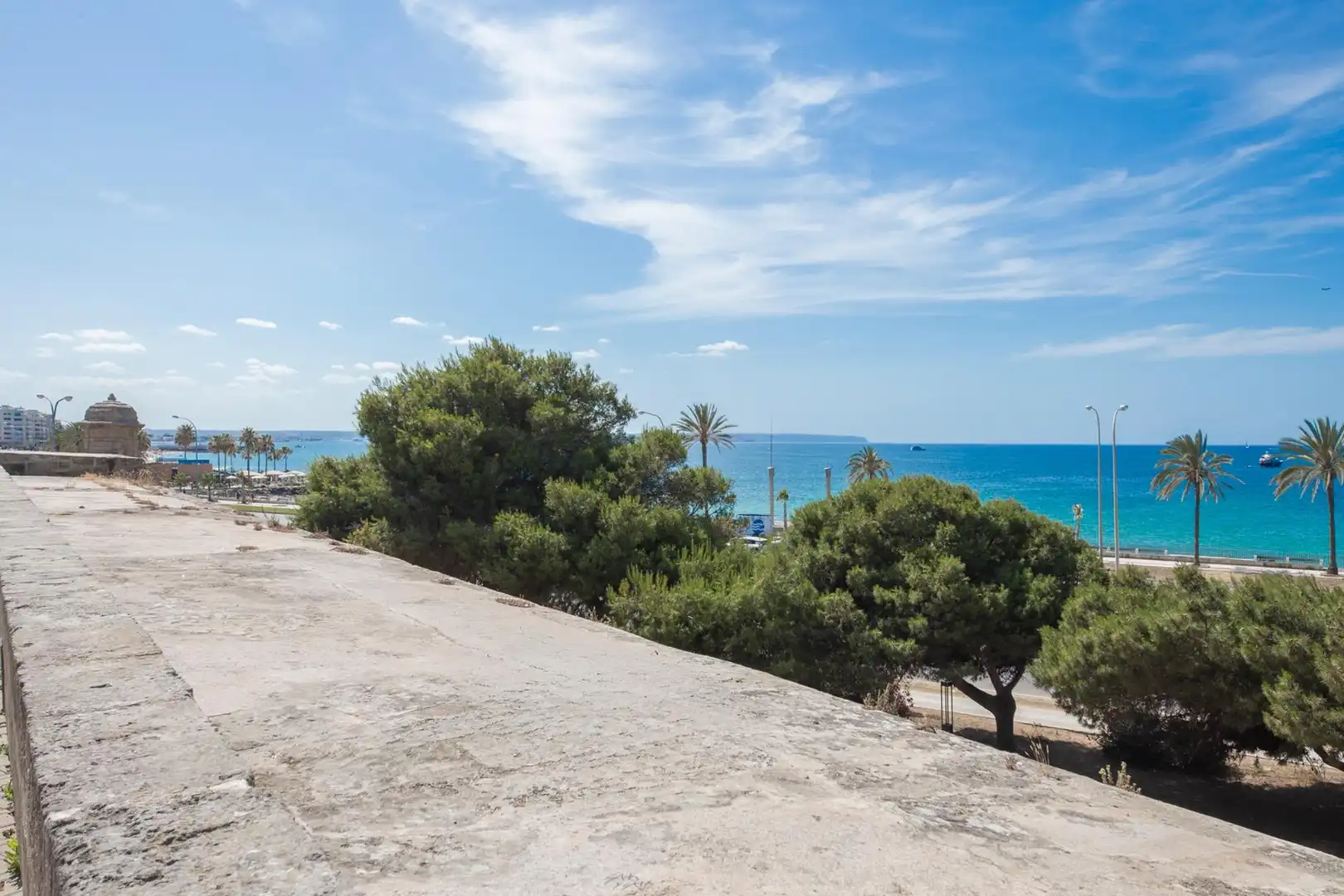 Außenansicht von Wohnungen zur Miete in  Palma de Mallorca mit Klimaanlage, Heizung und Parkett