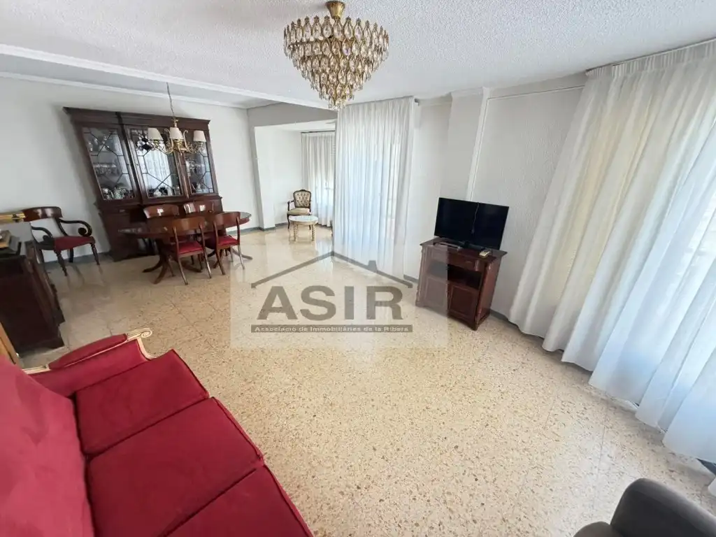 Sala de estar de Piso de alquiler en Alzira con Balcón