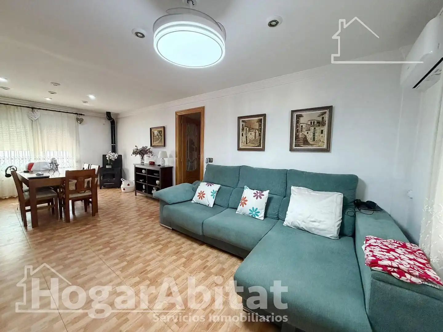 Sala de estar de Casa o chalet en venta en Vilamarxant con Aire acondicionado, Jardín privado y Terraza