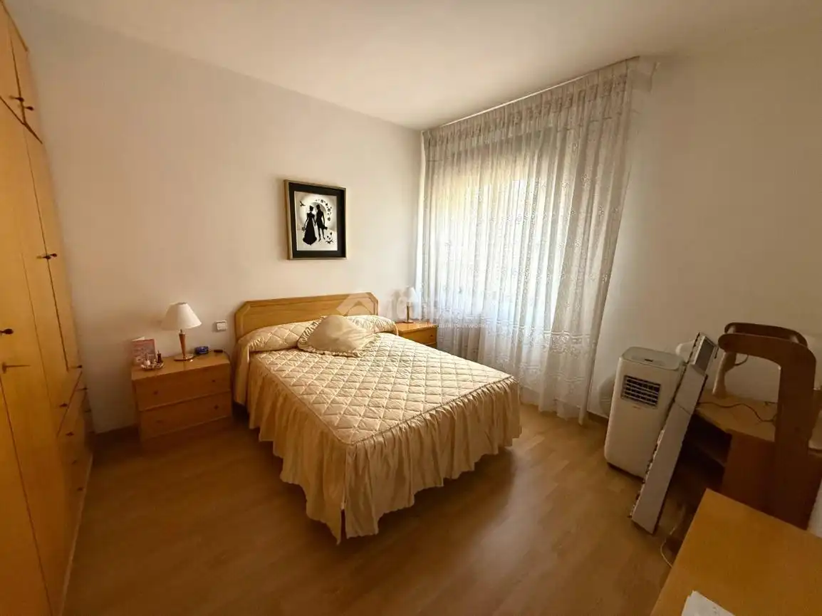 Schlafzimmer von Wohnung zum Verkauf in Barcelona mit Parkett
