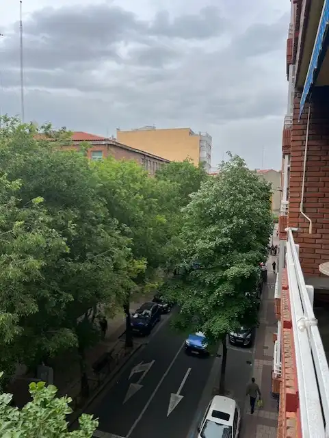 Vista exterior de Pis en venda en Valladolid amb Calefacció, Parquet i Terrassa