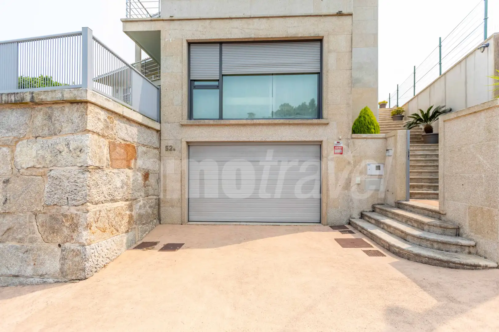 Vista exterior de Casa o chalet en venta en Sanxenxo con Calefacción, Jardín privado y Parquet
