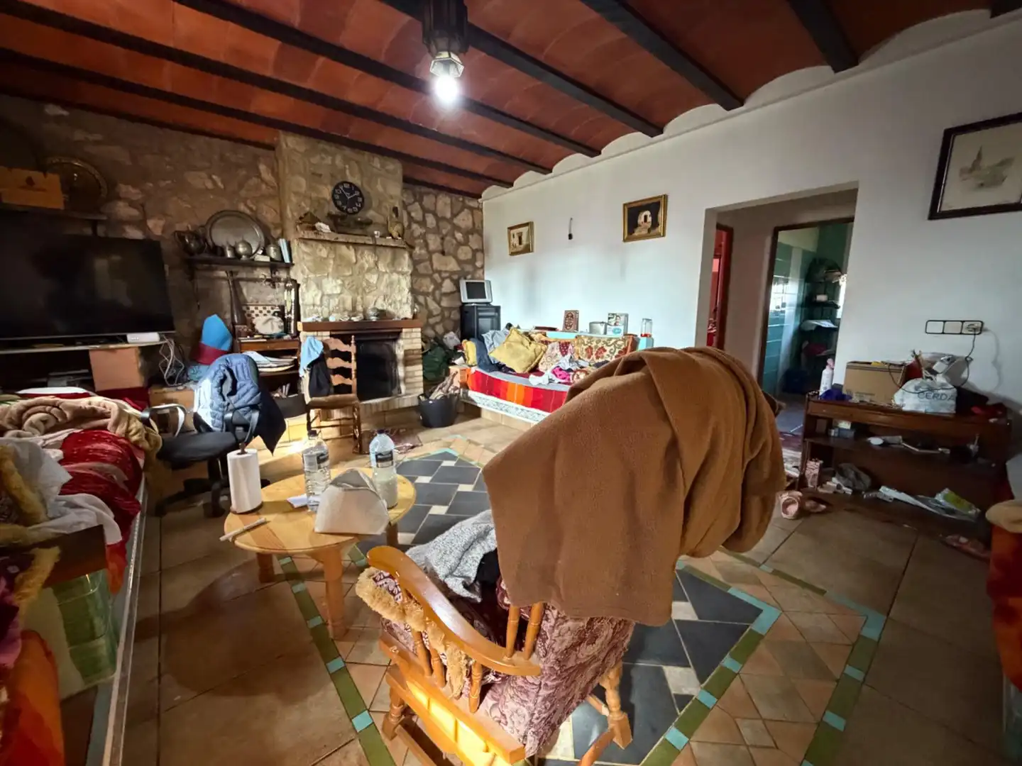 Sala d'estar de Casa o xalet en venda en Villar del Arzobispo amb Jardí privat, Terrassa i Traster
