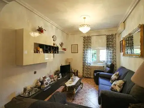 Sala d'estar de Casa o xalet en venda en Mejorada del Campo, Madrid