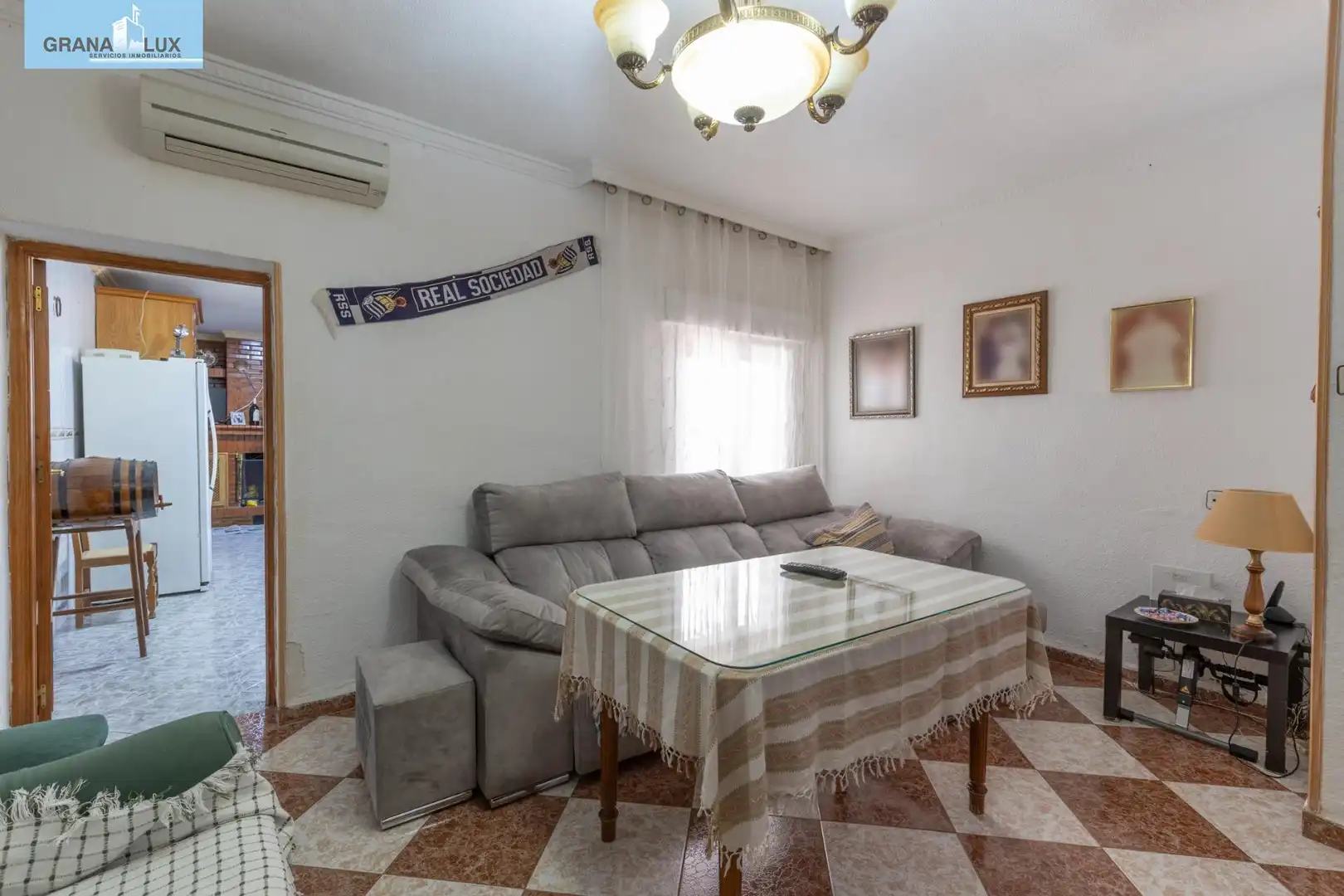 Sala d'estar de Casa o xalet en venda en La Zubia amb Terrassa