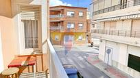 Vista exterior de Pis en venda en Guardamar del Segura amb Terrassa