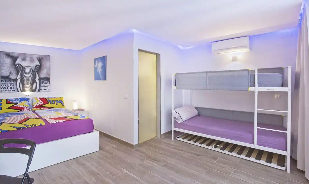 Habitación de Casa o chalet en venta en Marbella con Aire acondicionado, Jardín privado y Terraza