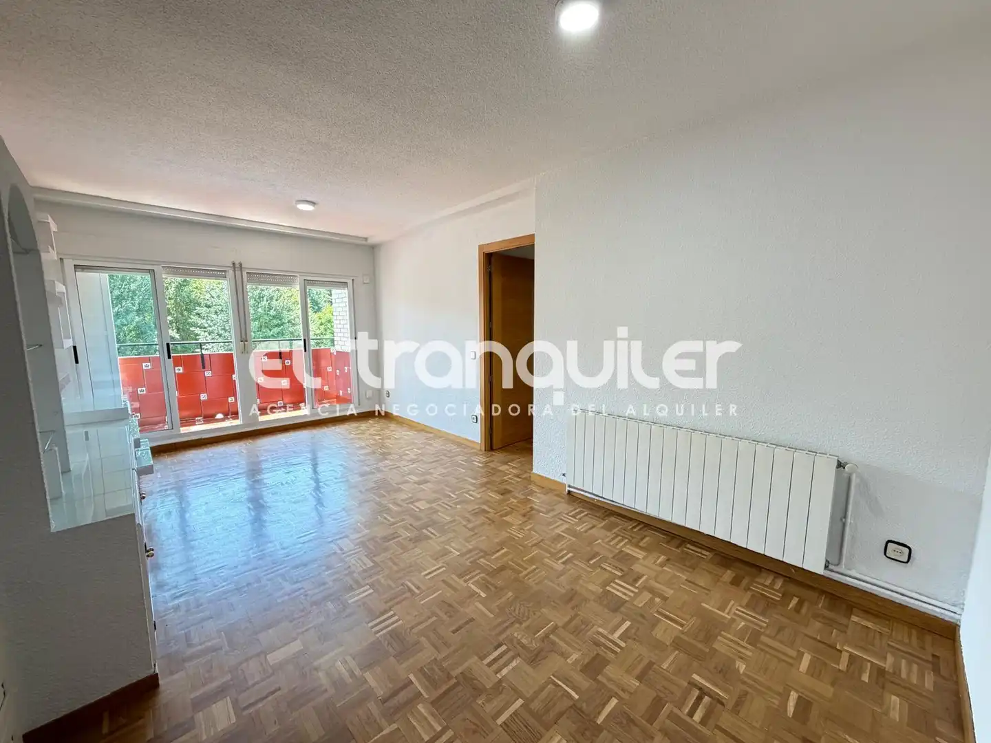 Habitación de Piso de alquiler en San Martín de la Vega con Parquet, Terraza y Piscina