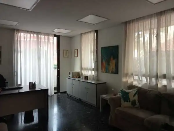 Sala d'estar de Oficina en venda en Las Palmas de Gran Canaria amb Aire condicionat i Calefacció