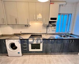 Cuina de Pis en venda en Lugo Capital amb Calefacció, Parquet i Traster
