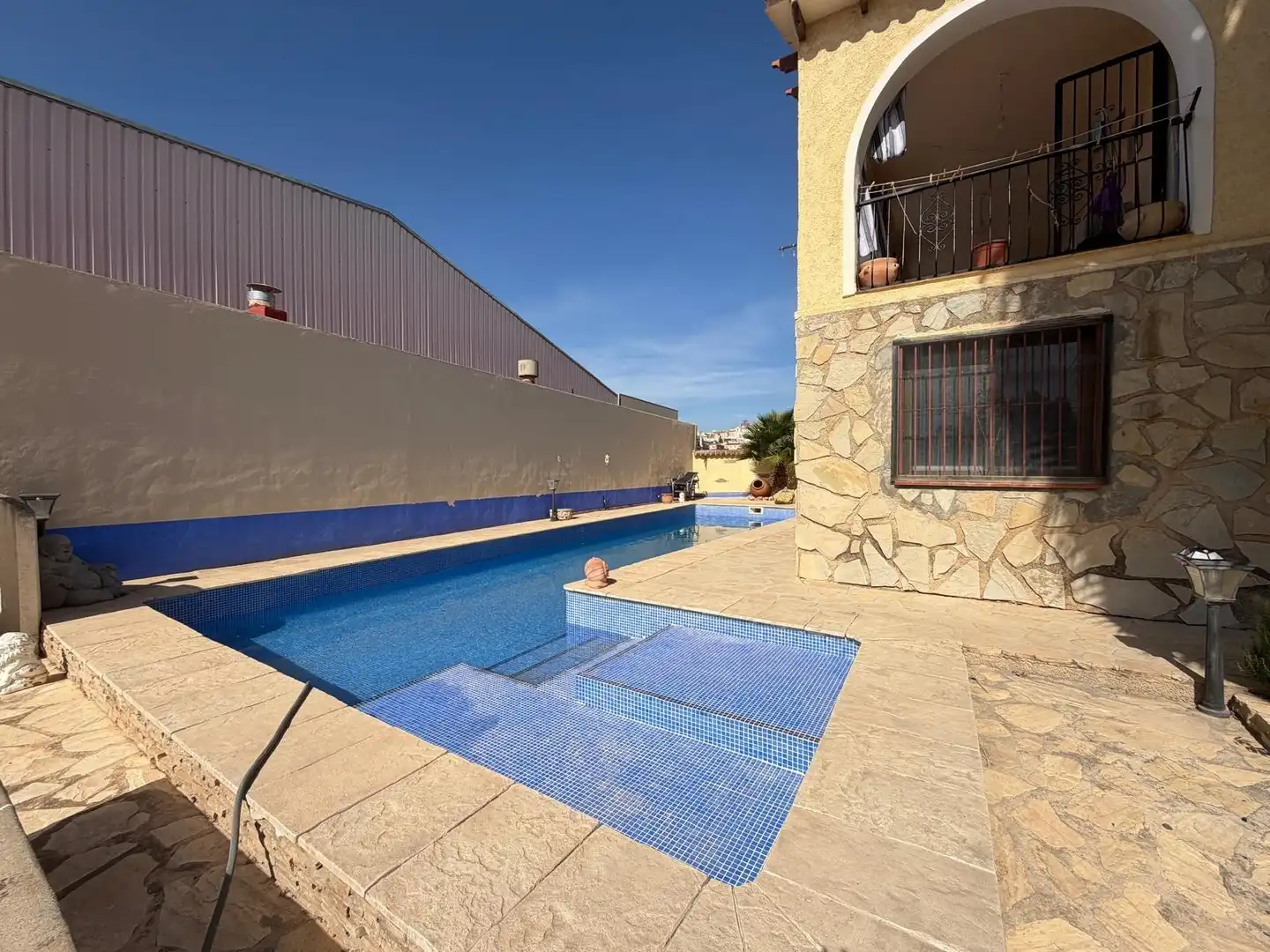 Casa pareada con piscina en venta en Callosa d'en Sarrià, imagen 3