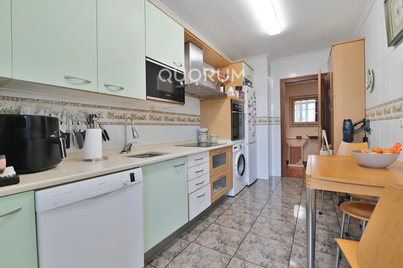 Kitchen of Flat for sale in Galdakao  with Storage room and Balcony