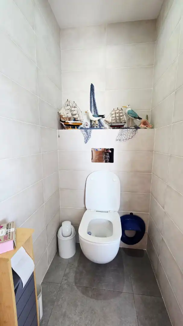 Bany de Apartament en venda en Oliva amb Aire condicionat, Terrassa i Traster