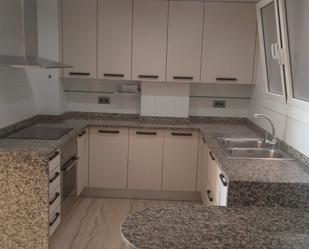 Kitchen of Flat to rent in Mataró  with Heating, Oven and Balcony