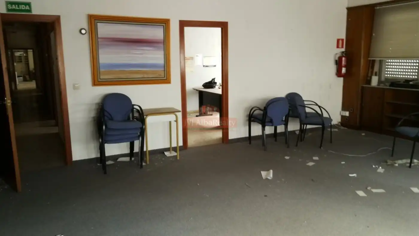 Büro zur Miete in Albacete mit Klimaanlage