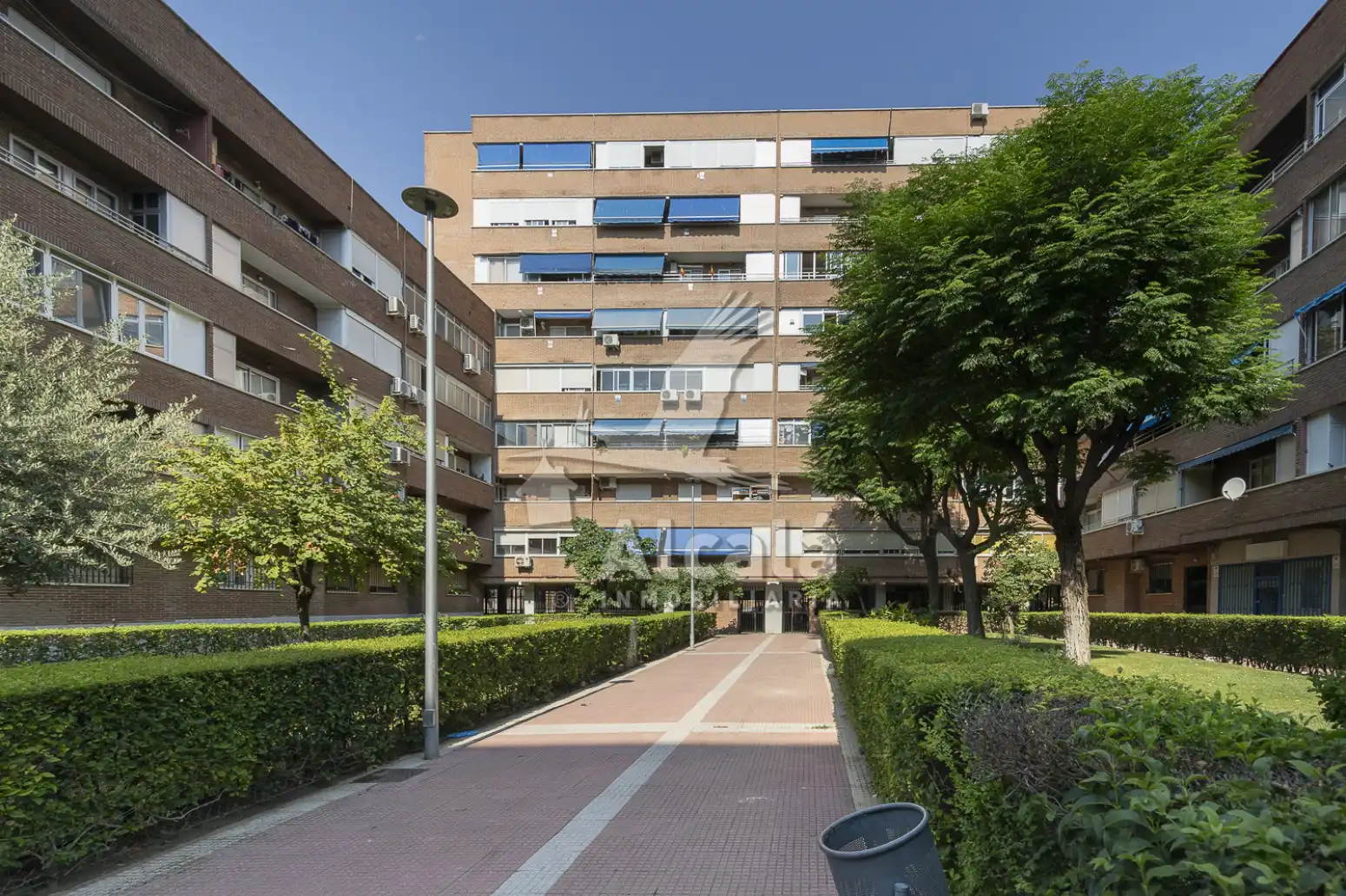 Vista exterior de Piso en venta en Torrejón de Ardoz con Calefacción, Parquet y Terraza