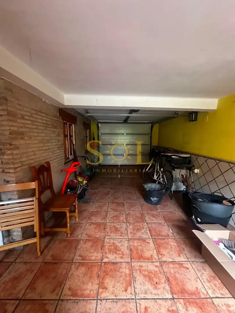 Casa o xalet en venda en León Capital  amb Calefacció, Jardí privat i Terrassa