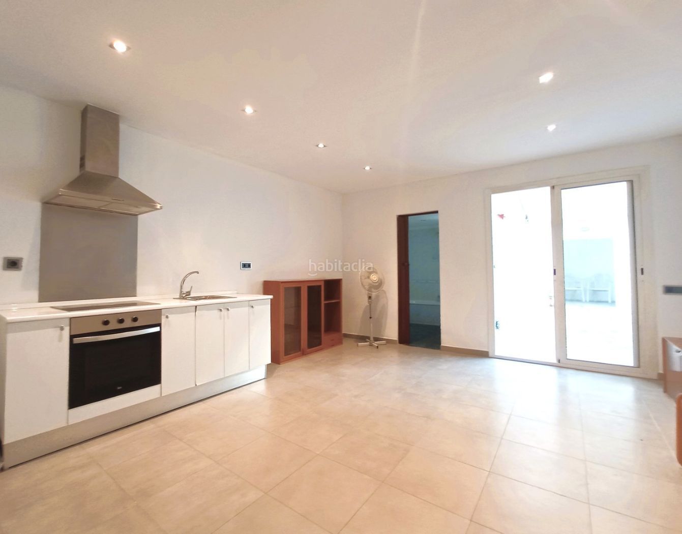 Kitchen of Flat to rent in Mataró  with Private garden and Storage room