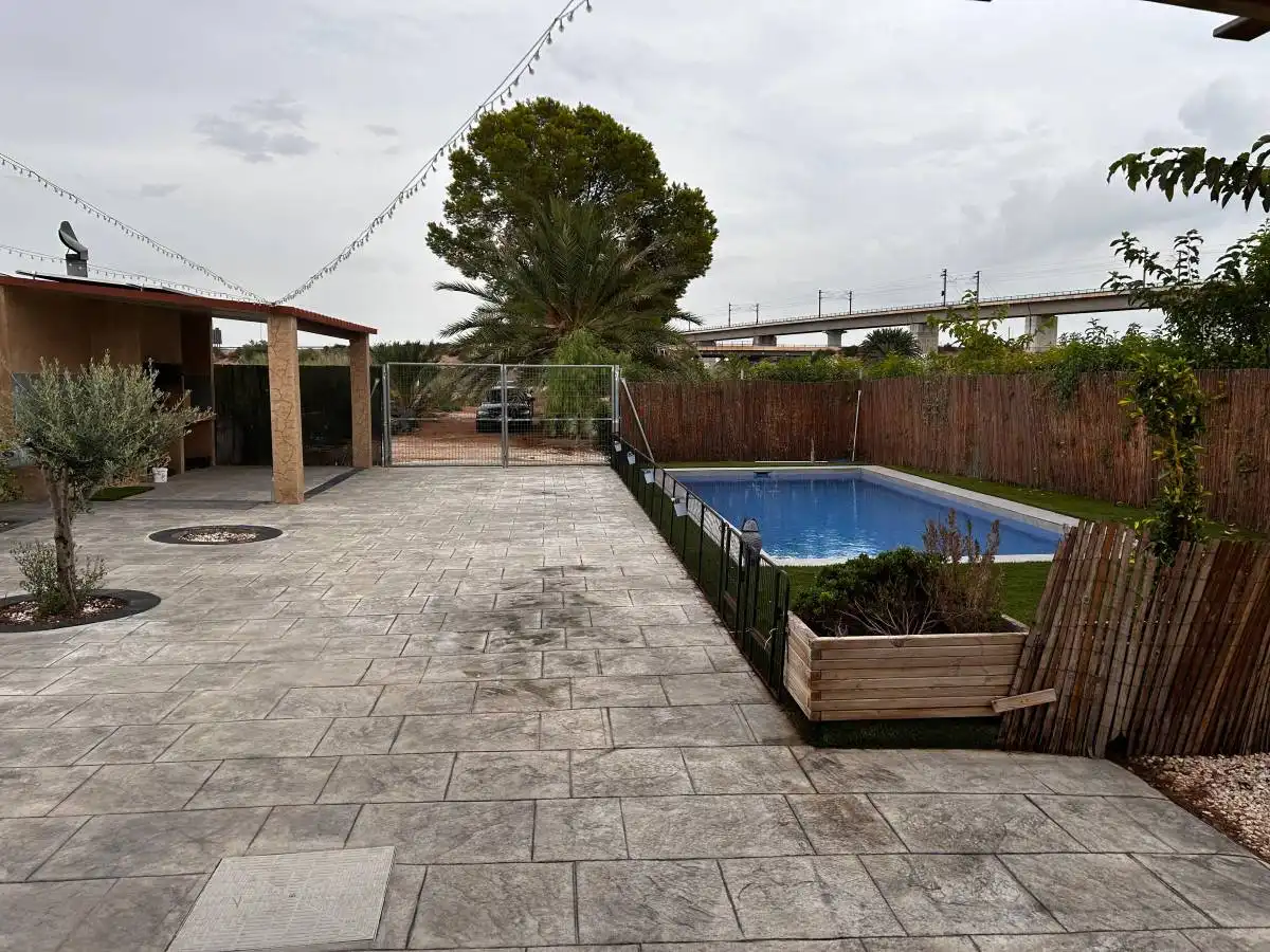 Schwimmbecken von Haus oder Chalet zum Verkauf in Crevillent mit Heizung und Schwimmbad