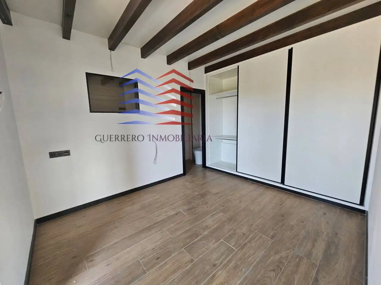 Casa o chalet en venta en A Merca   con Calefacción, Terraza y Piscina