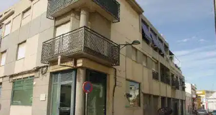 Aparcament amb ascensor en venda a San Rafael