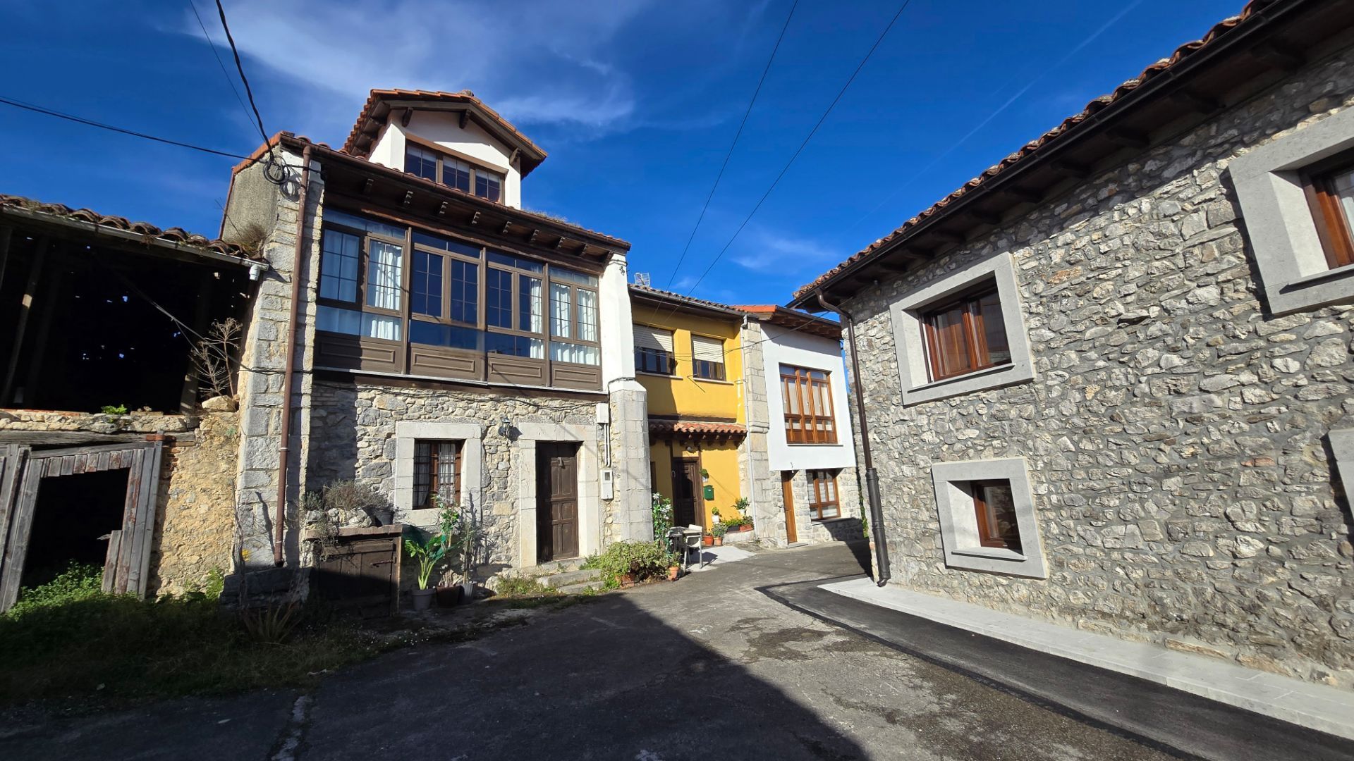 Exterior view of Country house for sale in Llanes  with Heating, Terrace and Storage room