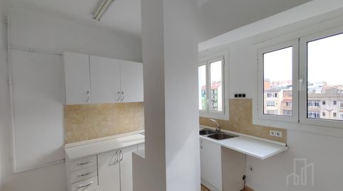 OPORTUNIDAD INVERSORES  Precioso ático en inmejorable ubicación en Eixample, imatge 2