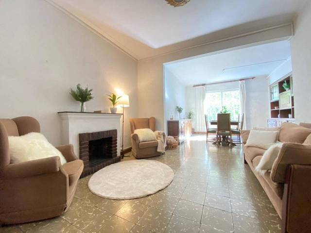 Piso en Venta en Calle Padilla en El Baix Guinardó