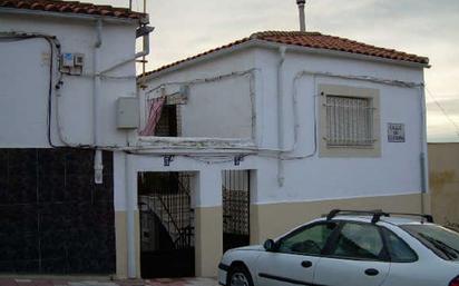 Exterior view of Flat for sale in Cáceres Capital