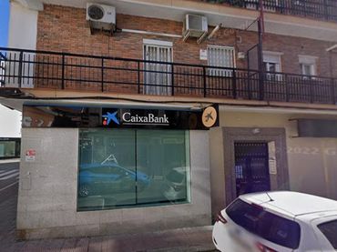 Local comercial en venda a Calle de Juana Elorza 1