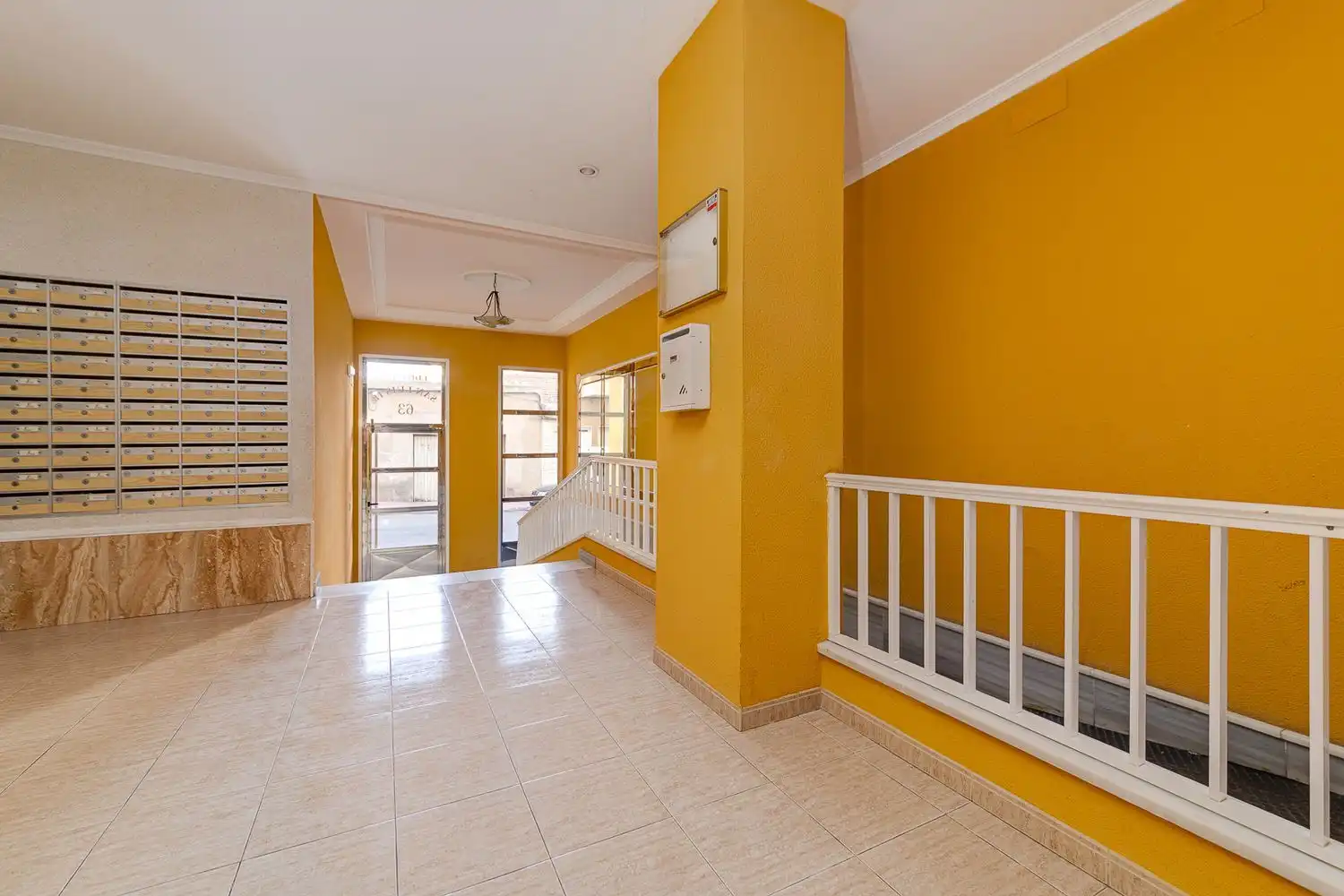 Piso en venta en Torrevieja con Terraza y Amueblado