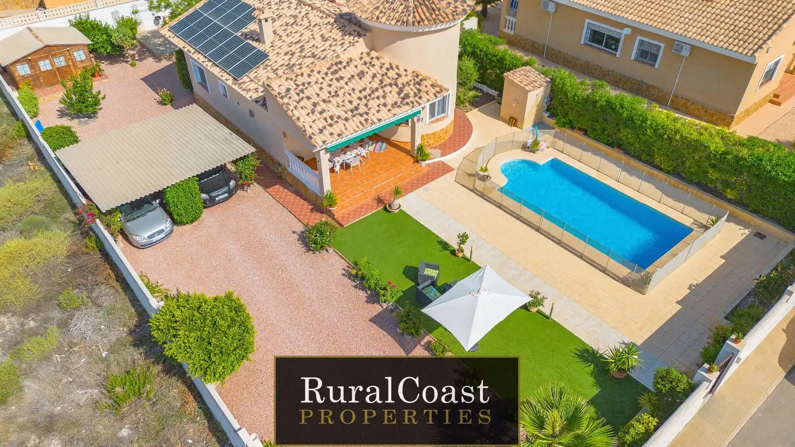 Vista exterior de Casa o chalet en venta en Busot con Calefacción, Terraza y Trastero