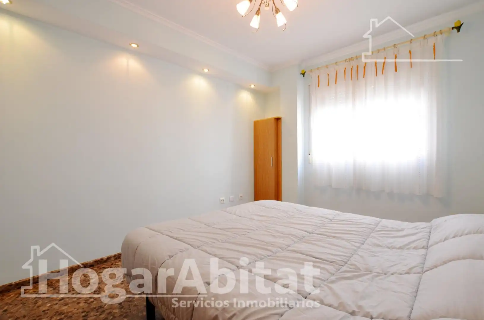 Habitación de Piso en venta en Tavernes de la Valldigna con Aire acondicionado, Calefacción y Trastero