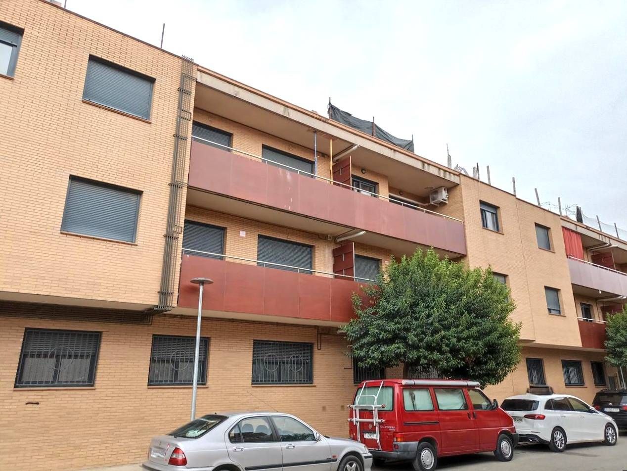 Vista exterior de Pis en venda en Alcoletge amb Terrassa i Balcó
