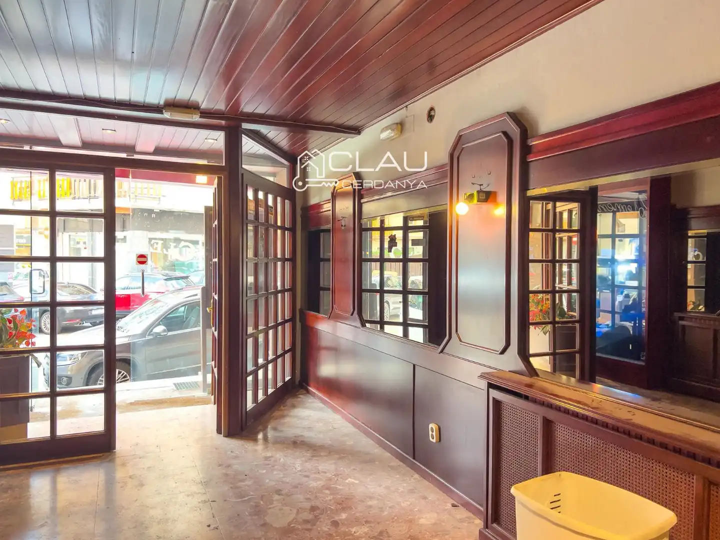 Commercial properties for rent in Puigcerdà