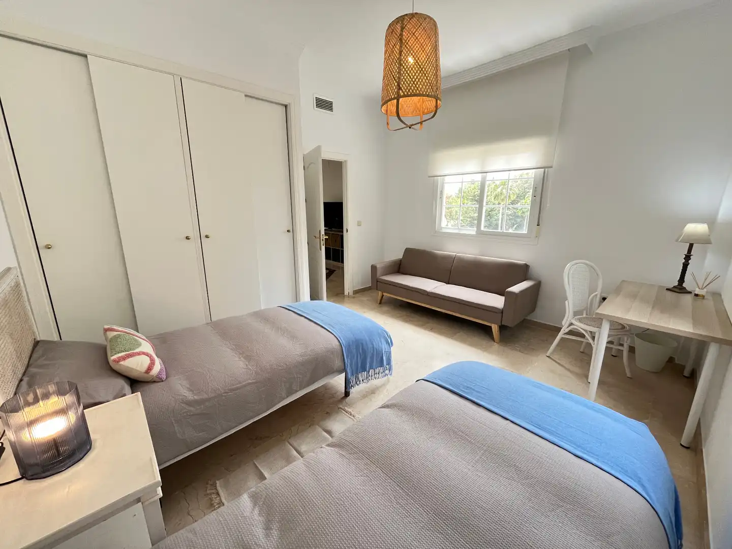 Bedroom of Flat for sale in Marbella  with Air Conditioner, Terrace and Storage room