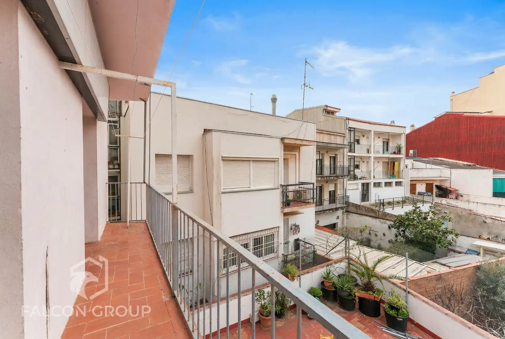 Exterior view of Flat for sale in Sant Pere de Ribes  with Terrace and Balcony