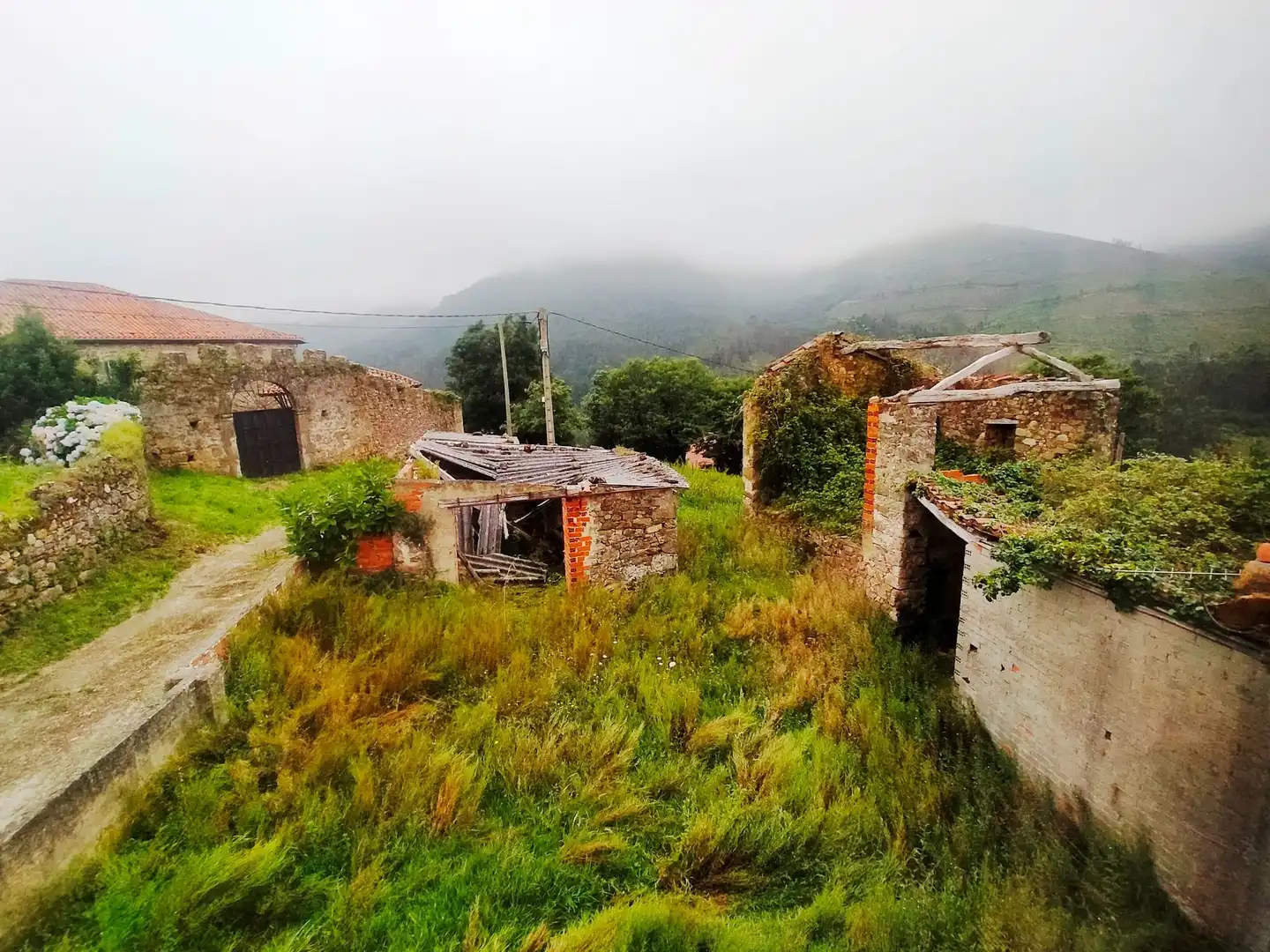 Country house with garden for sale in Cudillero, imagen 18