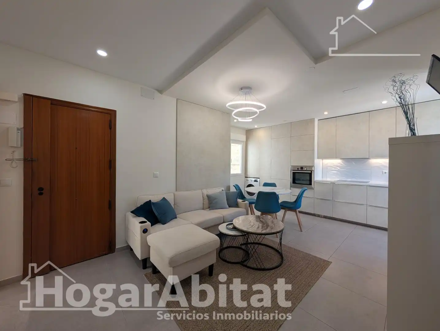 Piso con terraza en venta en Calle del Capitán Rueda