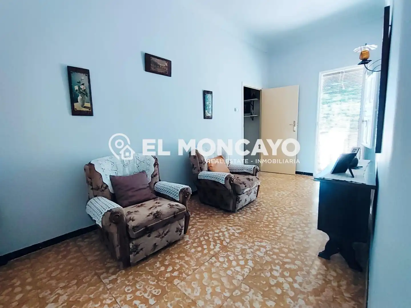 Sala d'estar de Casa o xalet en venda en Almoradí amb Terrassa i Moblat