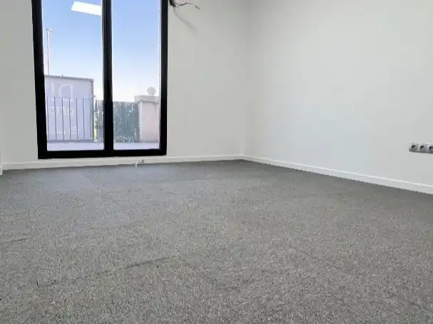 Schlafzimmer von Büro zum Verkauf in Aranjuez mit Klimaanlage, Heizung und Terrasse
