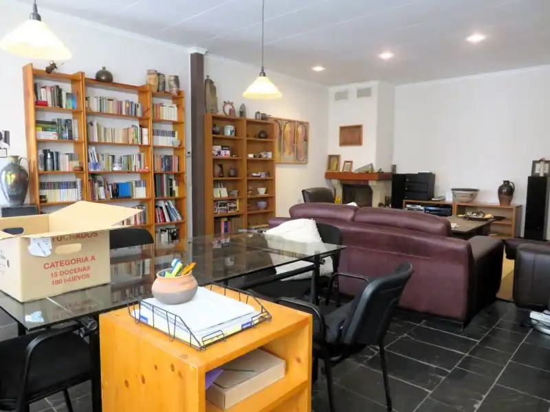 Sala de estar de Casa o chalet en venta en Santa Cristina de Valmadrigal con Calefacción, Jardín privado y Trastero