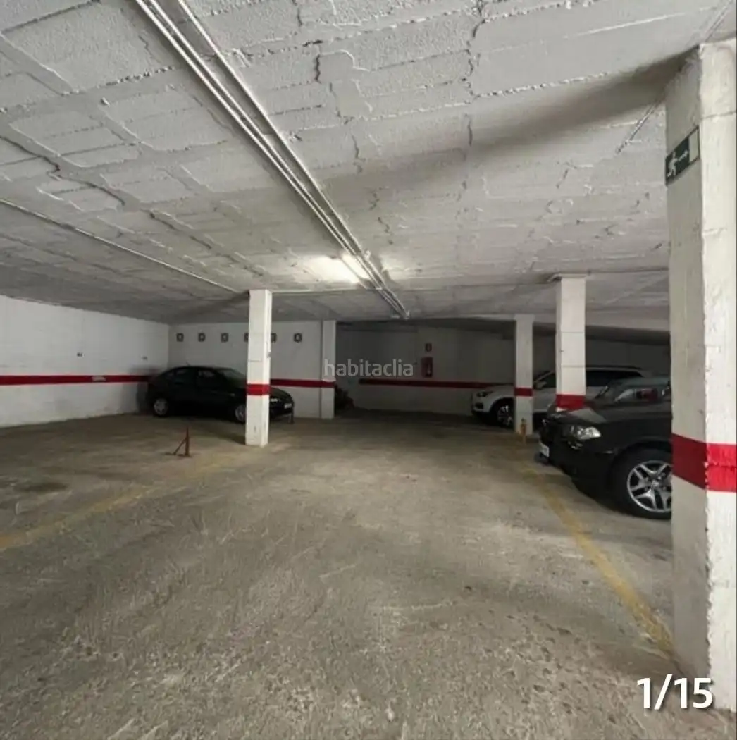 Parcheggio in affitto a Avenida de la Aurora 15